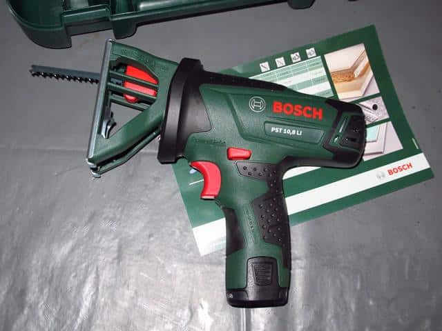 scie-multifonction-sans-fil-bosch