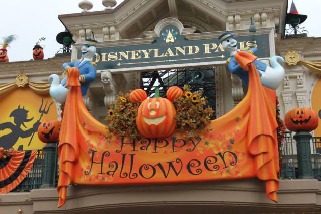 disneylande halloween
