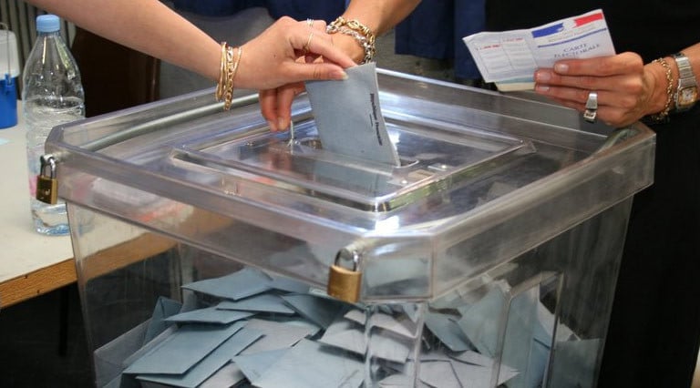 Inviter ses enfants au bureau de vote