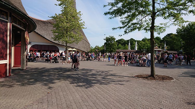 Efteling parc d'attraction aux Pays-Bas : Vivez des moments enchantés