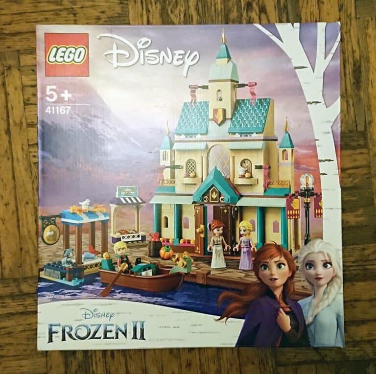 Lego Château d'Arendelle, La Reine des Neiges 2