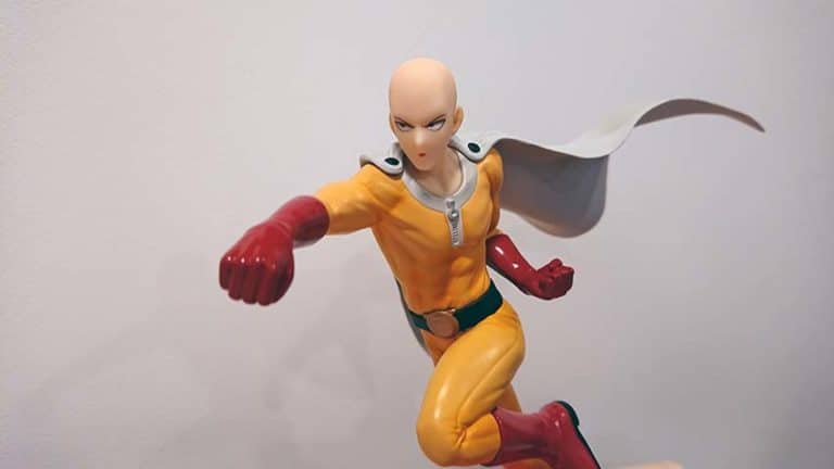 Figurine Saitama "One Punch Man" avec Meccha Japan