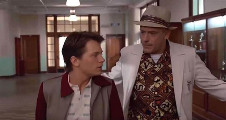 TOM HOLLAND ET ROBERT DOWNEY JR EN MARTY ET DOC  dans une VIDÉO DEEPFAKE de RETOUR VERS LE FUTUR
