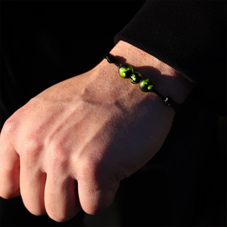 Des bracelets en verre et en cristal pour toute la famille