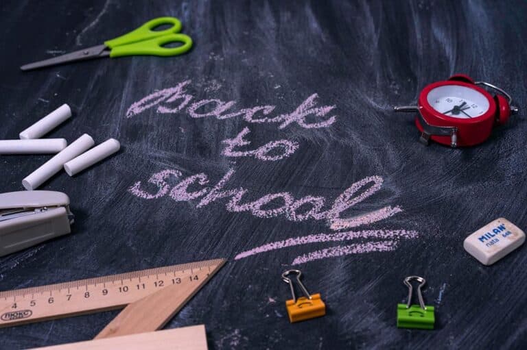 Bilan d&rsquo;une rentrée scolaire école, collège et lycée