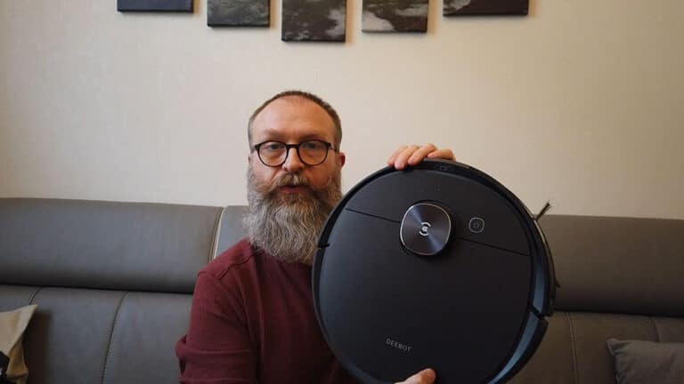AVIS DU ROBOT ASPIRATEUR LAVEUR DEEBOT OZMO T8 AIVI D&rsquo;ECOVACS