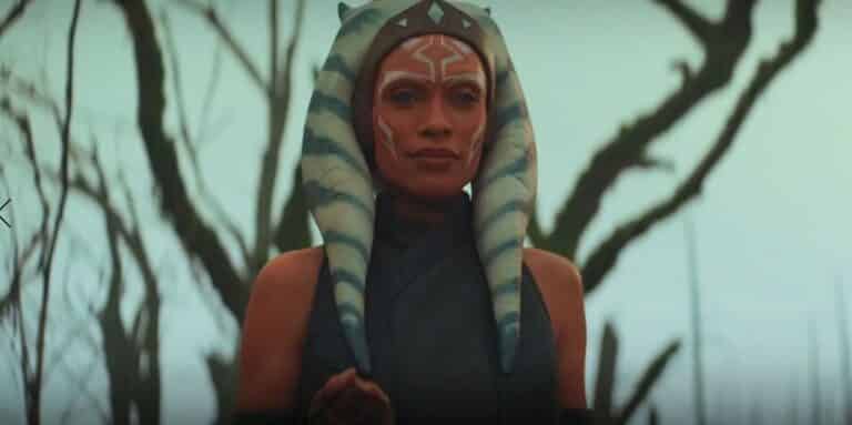 Rosario Dawson incarne Ahsoka Tano dans THE MANDALORIAN
