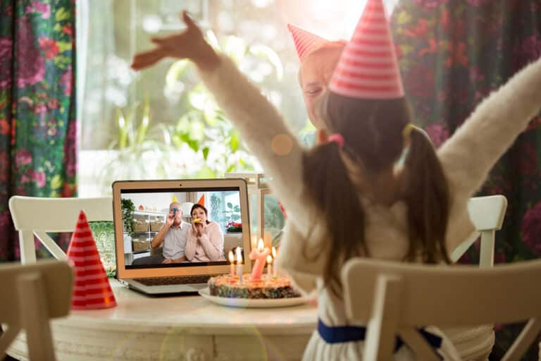 Comment organiser un anniversaire enfant confiné ?