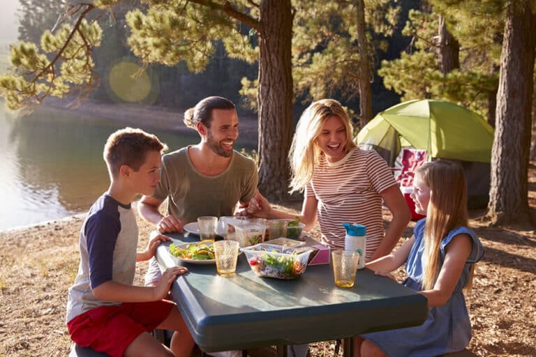 En famille au camping