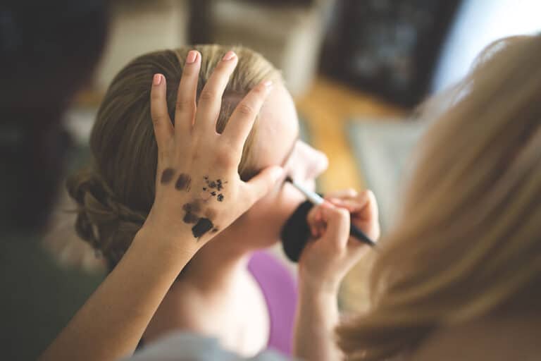 A quel âge autoriser sa fille à se maquiller ?