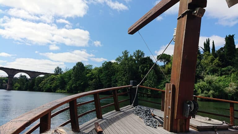 Tourisme fluvial : vacances et balades sur le Tarn à Albi