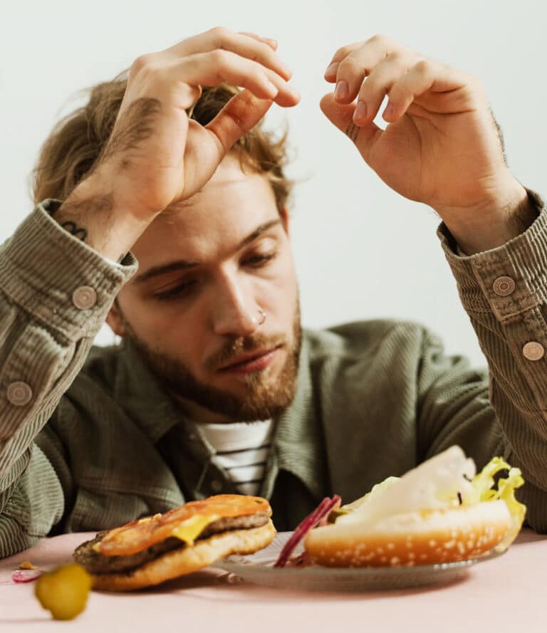 Excès d’acide urique : aliments à éviter et conseils diététiques