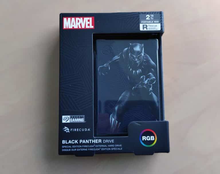 Disque dur externe Seagate Black Panther Special Edition FireCuda 2To 01