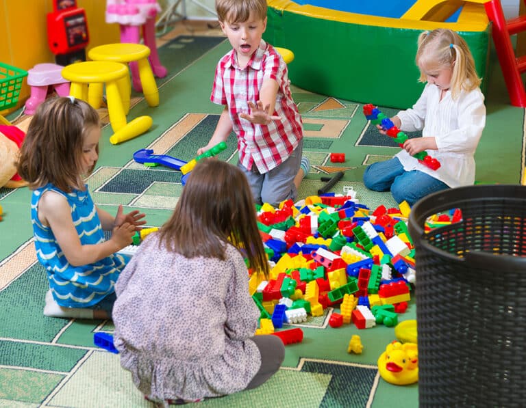 La crèche : un lieu de socialisation précoce et d'épanouissement