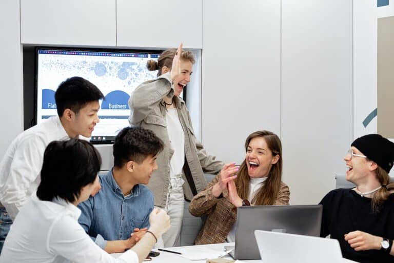 top blagues à faire à ses collègues de travail
