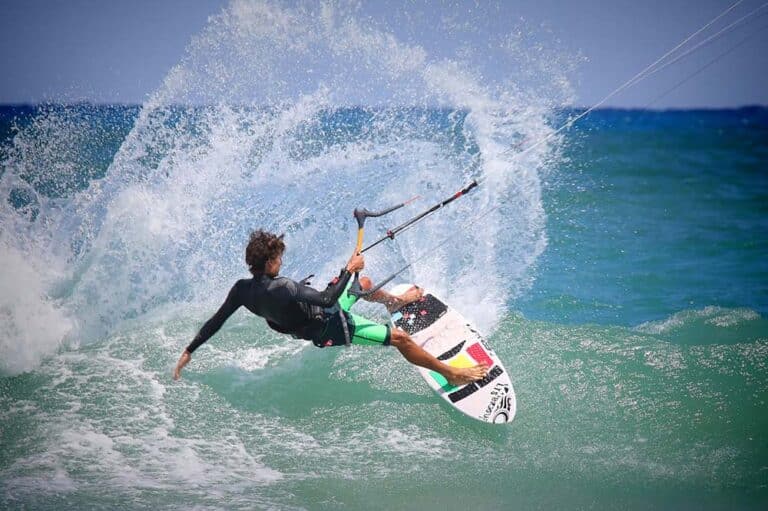 Top 5 des plus belles destinations de kitesurf en Italie